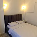 Jolie Boutique Hotel 4*