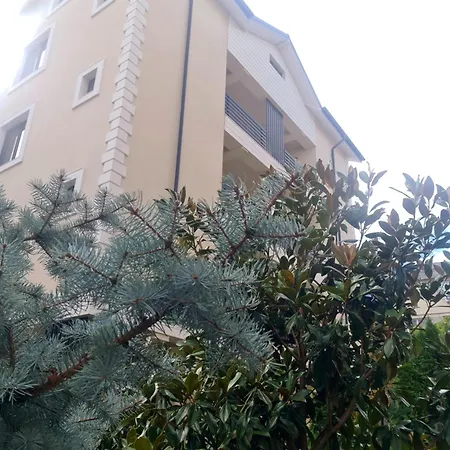 Villa Jolie