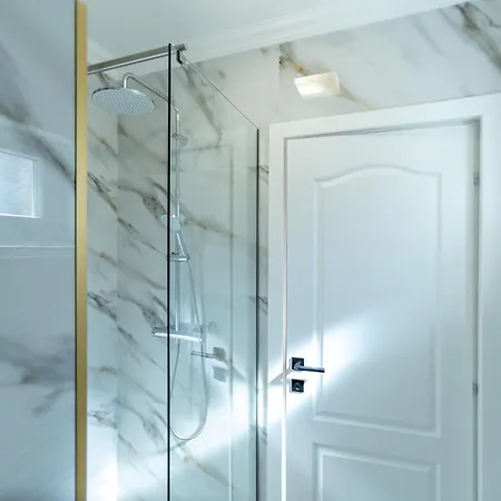 Hotel Jolie Boutique Corp B