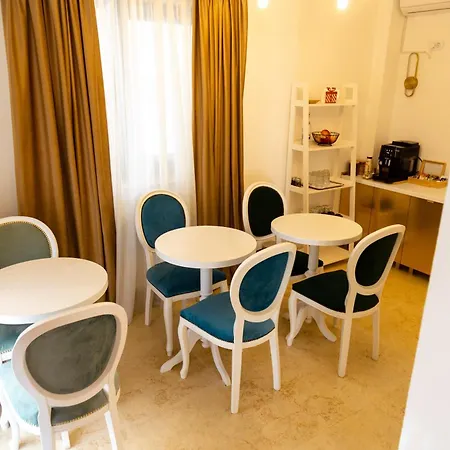 Jolie Boutique Corp B Hotel 4*