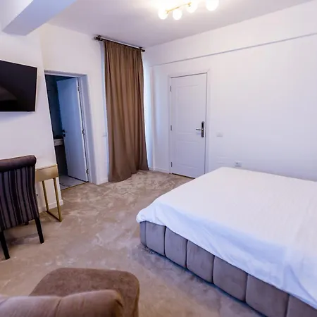Hotel Jolie Boutique Corp B 4*