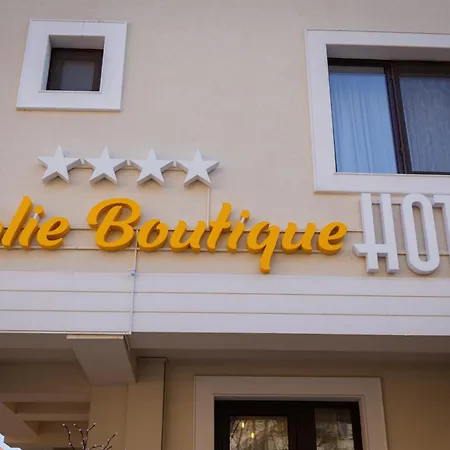 Jolie Boutique Corp B 4*