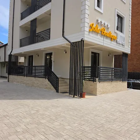 Hotel Jolie Boutique Corp B 4*