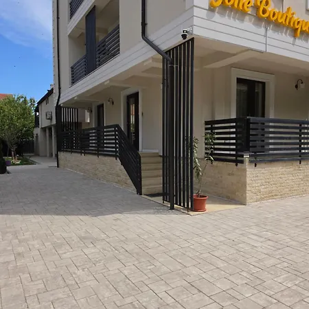 Jolie Boutique Corp B Hotel 4*