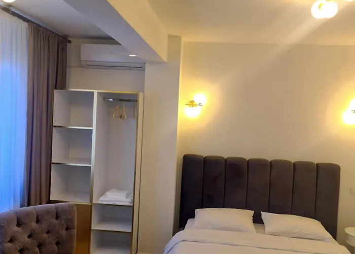 Hotel Jolie Boutique Corp B